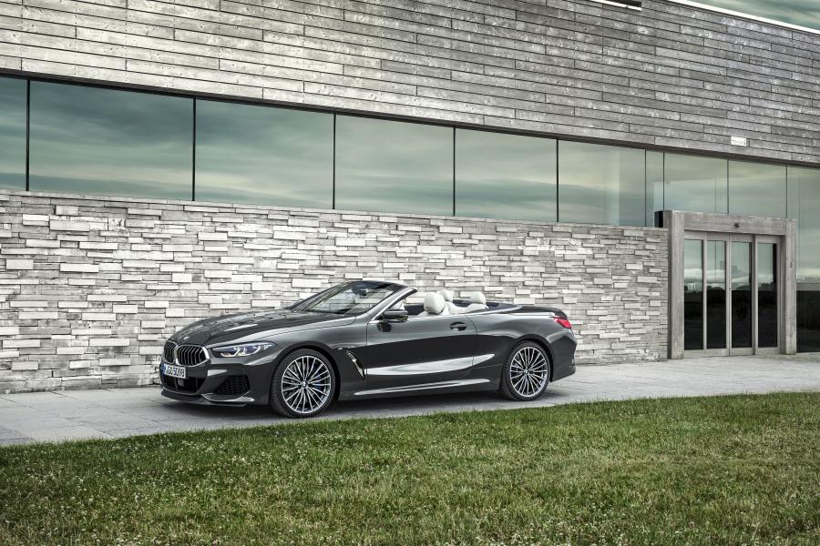  BMW M850i xDrive Convertible (G14) 2018 года  (WW) (фото 29 из 183)